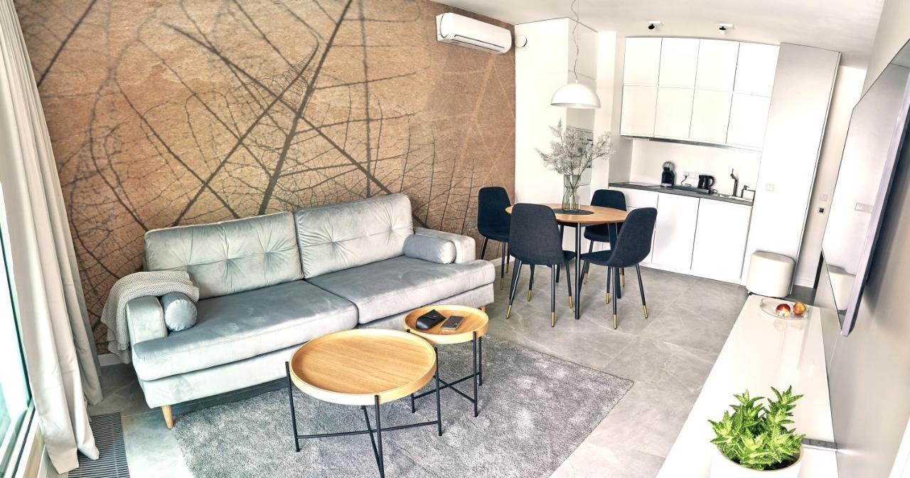Mennica Residence Suite Apartments Warsaw Exterior photo